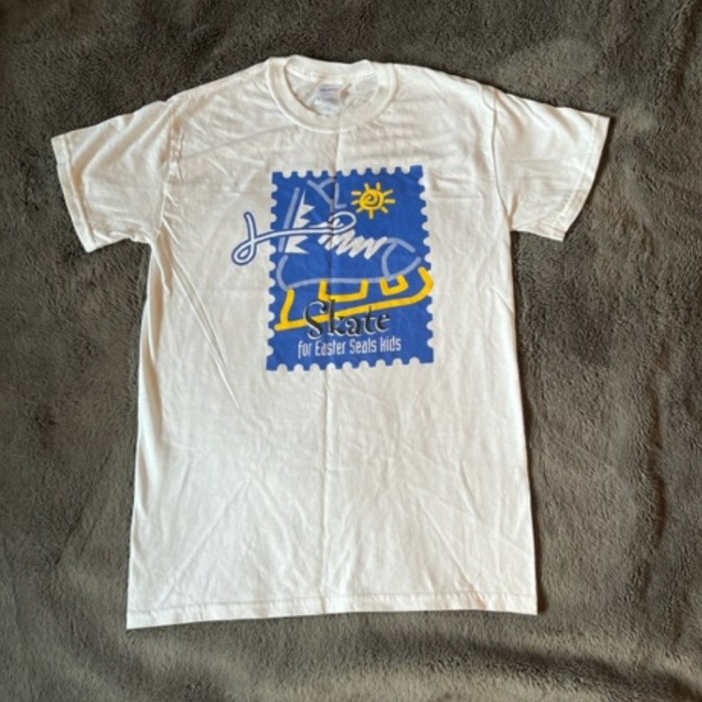 Gildan Skate for Easter Seals Kids T-Shirt Size Small NHL Stars Unisex
